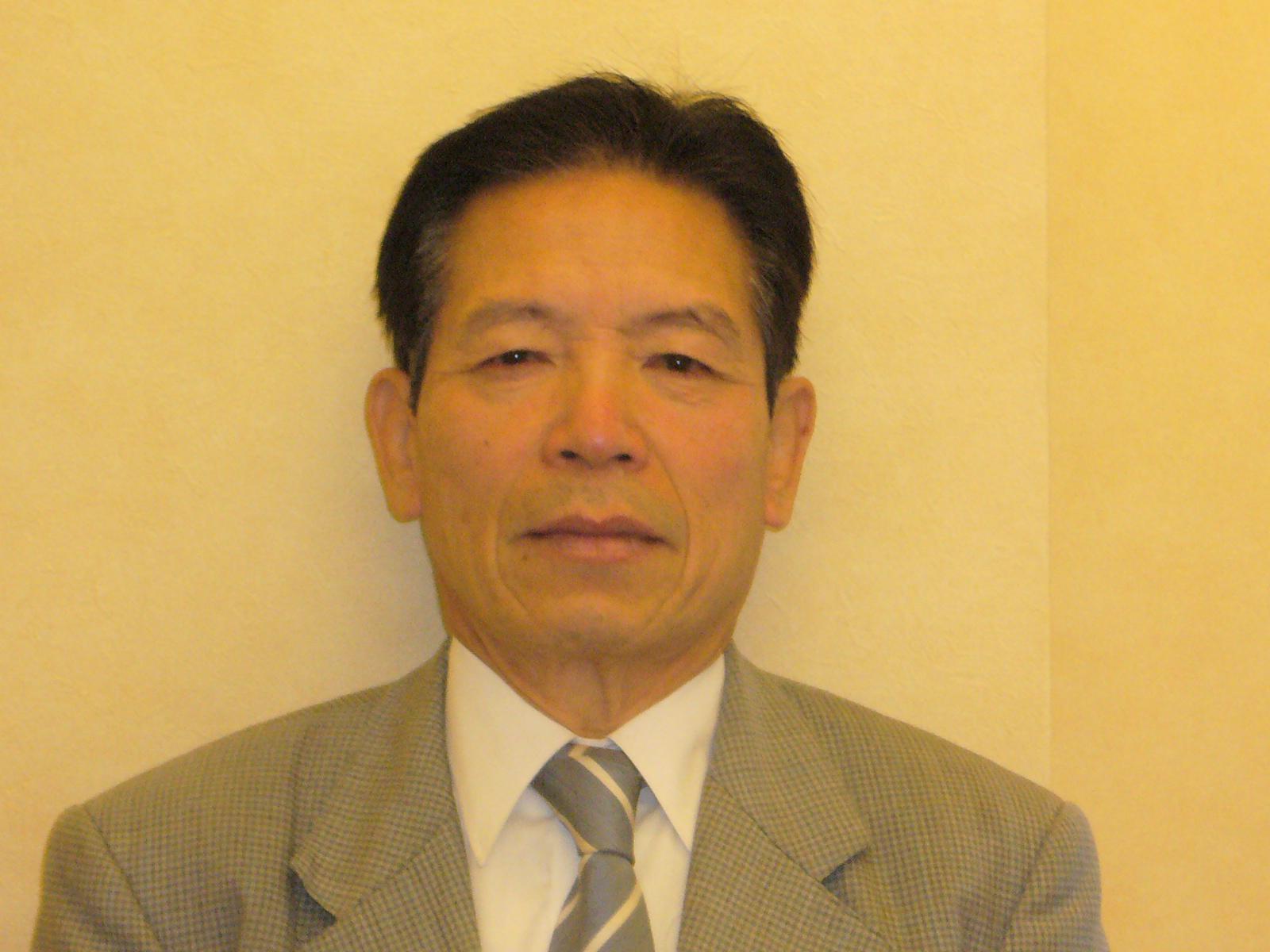 理事長　藤岡　東洋雄